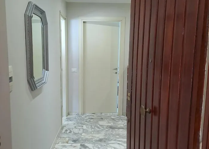 Apartamento Torre Spaccata For 6 With Parking