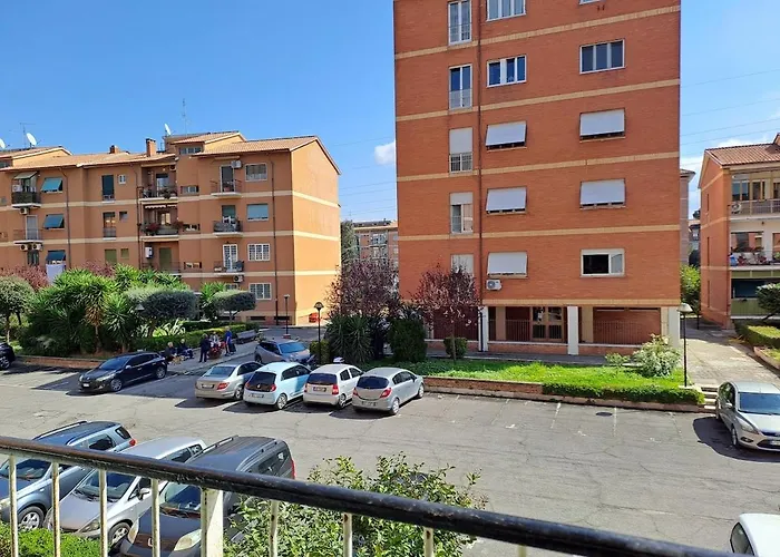 Torre Spaccata For 6 With Parking Apartamento *